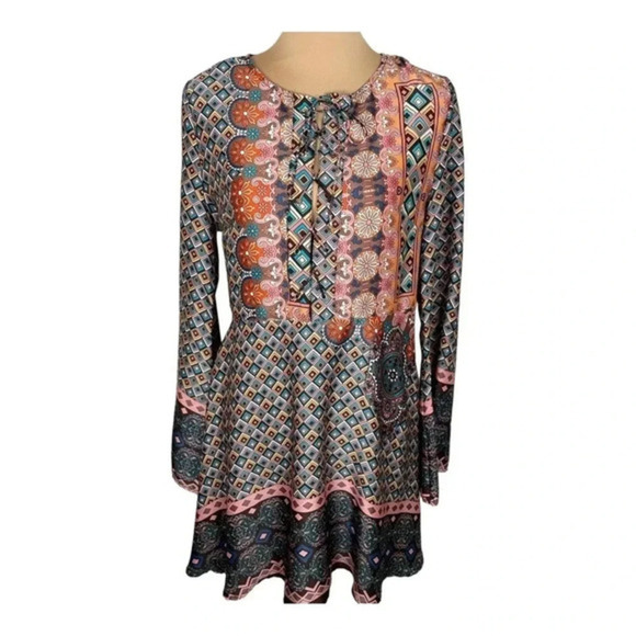 Urban Outfitters Glamorous Patchwork‎ Floral Dress - Picture 3 of 8